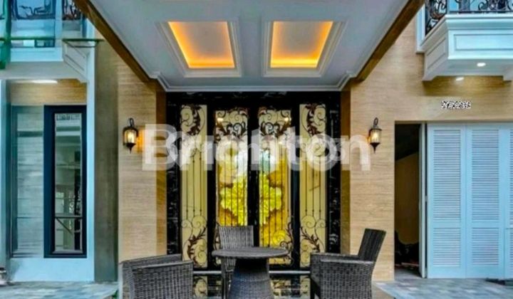 Rumah Tinggal Dua Lantai Siap Huni Bergaya Klasik Modern, Aman dan Nyaman, Akses Mudah Kemana Mana, Lokasinya Sangat Sangat Strategis Kelapa Gading Jakarta Utara
