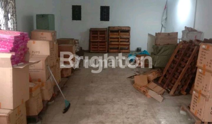 Ruko Tiga Lantai Akses Mudah Kemana Mana Tambora Jakarta Barat
