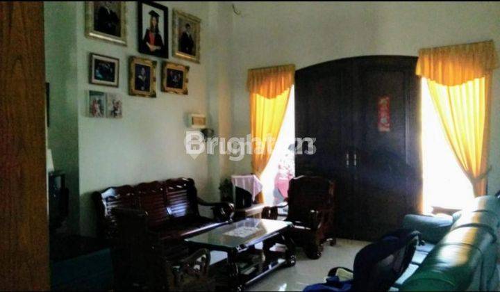 RUMAH EMPAT SETENGAH LANTAI EXCLUSIVE KEADILAN JAKARTA BARAT 2