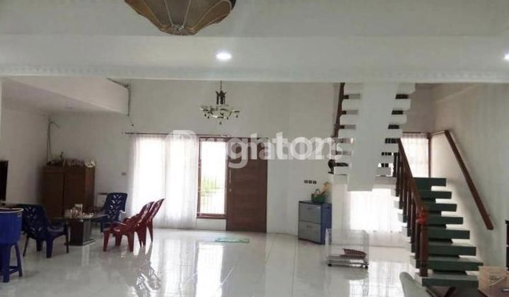 RUMAH DUA LANTAI SIAP HUNI NYAMAN DAN AMAN LOKASINYA SANGAT STRATEGIS PLUIT JAKARTA UTARA 2