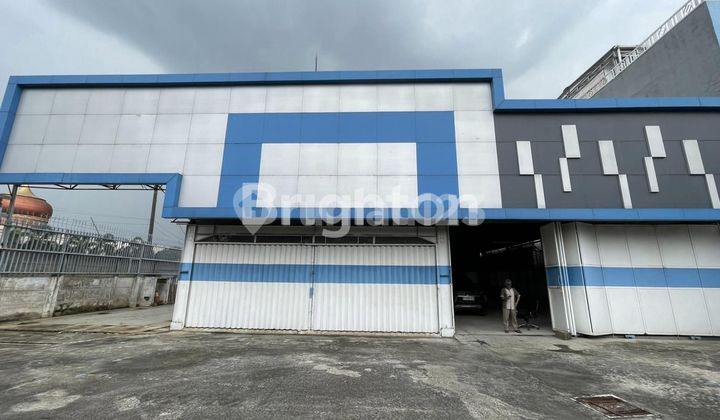 TWO-STORY SUPER SPACIOUS WAREHOUSE READY TO USE HIGHLY STRATEGIC LOCATION CIPONDOH TANGERANG