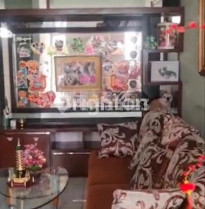 JUAL CEPAT RUMAH NYAMAN DUA LANTAI JELAMBAR JAKARTA BARAT 2