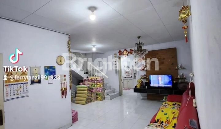 RUMAH DUA LANTAI KEMURNIAN JAKARTA BARAT 1