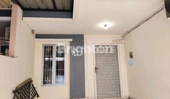 Comfortable Semi Furnished House in Cengkareng Comfortable Semi Furnished House in Cengkareng