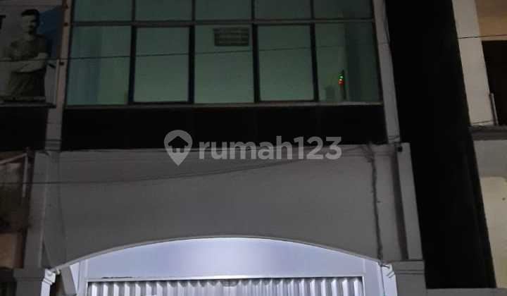 Di jual ruko pinggir jalan utama Ahmad Yani