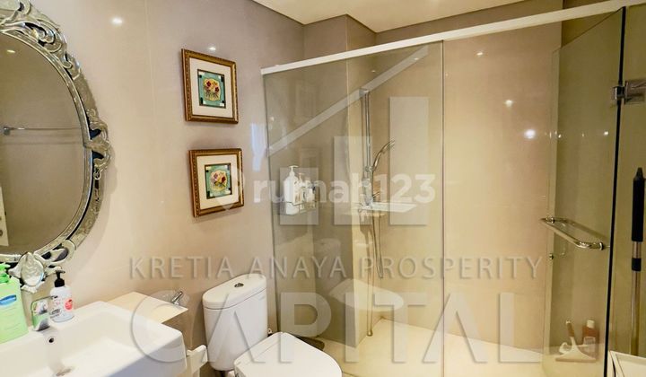Unit Cakep 2 BR Pool view Classic Style di Landmark Residence Tower A lantai 5 2