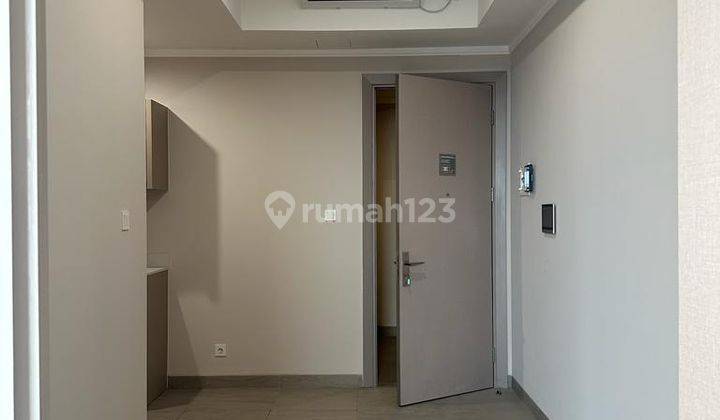 Apartement Menara Jakarta Kemayoran 1 Br Semi Furnished  1