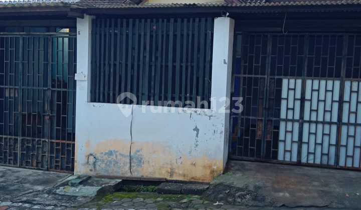 Ready-to-Occupy House in Dadapan Sendang Mulyo Semarang 1