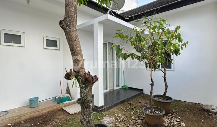 Beautiful House with SHM Ready to Occupy in Mega Residence Banyumanik Semarang 2