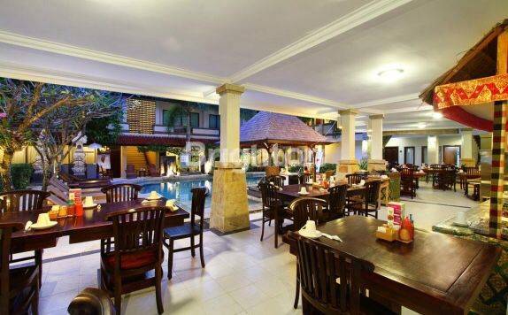 On Sale Beautiful Hotel On The Main Road  Legian Kuta 2