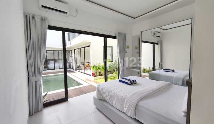 Modern 2 Bedrooms Furnished Villa Seminyak