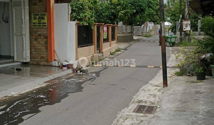 Ruko Siap Pakai Lokasi Strategis Area Lojajar 2