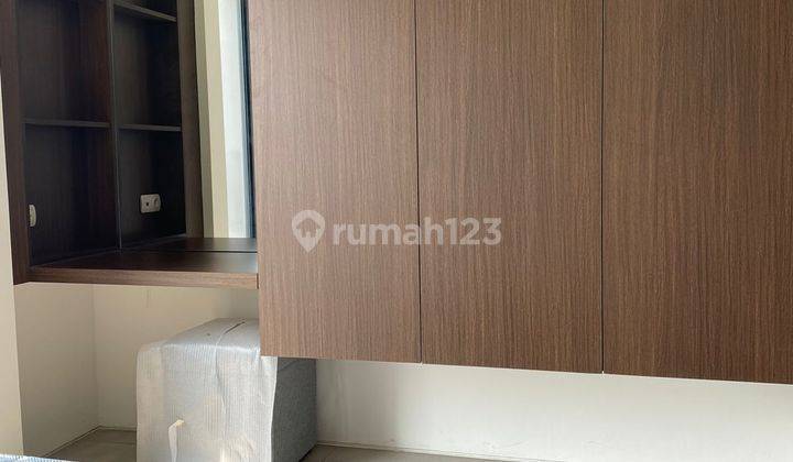 Rumah Baru Freja Suites BSD City Dijual Murah Full Furnished Brand New Rapih Siap Huni Dekat ke AEON Mall dan Universitas 2