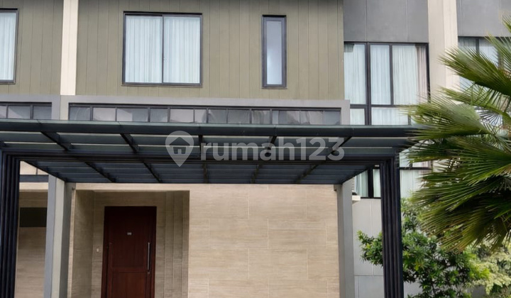2-Storey House Semi-Furnished Victoria Silk Alam Sutera Near Toll Road