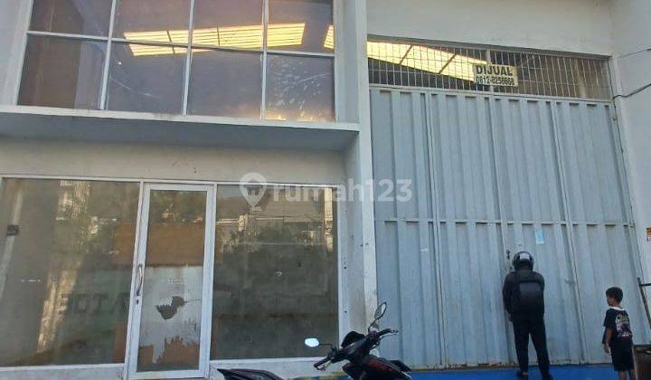 Dijual Gudang Jl. Satu Maret Madrasah Kalideres 1