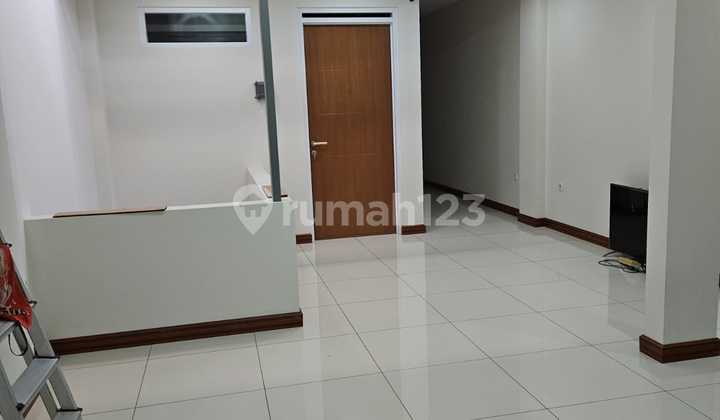 For Sale / For Rent: Ruko Leuwipanjang 1
