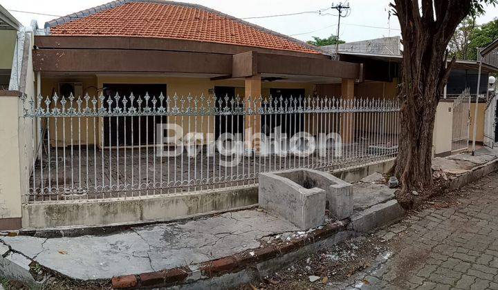 RUMAH KLASIK DARMA HUSADA UTARA SURABAYA TIMUR 1