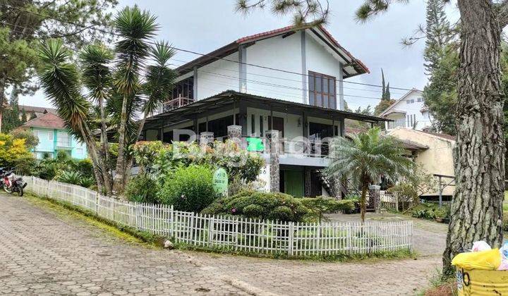 VILLA FURNISHED ISTANA BUNGA LEMBANG PARONGPONG KABUPATEN BANDUNG 1