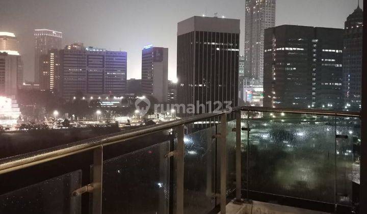 teras disewa apt senopati penthouse.2+1kt.luas 131meter.