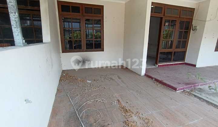 For Sale: Move-In Ready House in Bugenvile, East Semarang 1