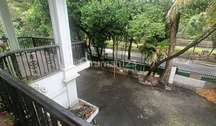 Rumah Menteng Pinggir Jalan, Bisa Untuk Hotel, Resto Dan Cafe 2