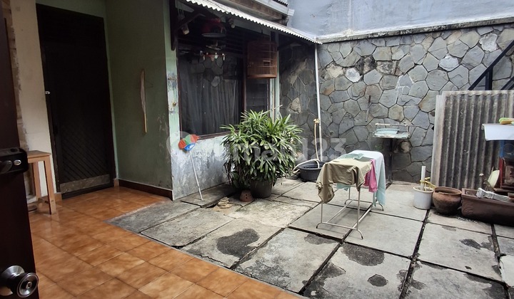 Dijual Cepat Rumah Standard Cempaka Putih Tengah Luas 400M2