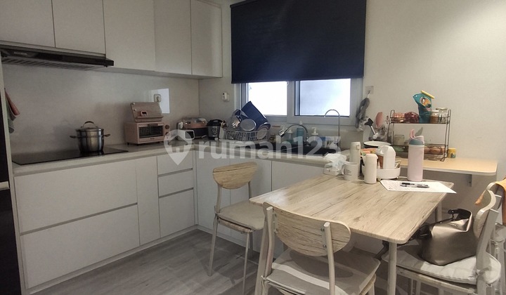 Rumah Mknimalis Full Furnished.3.lantai Kelapa Gading Permai 2