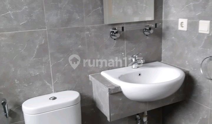 Disewakan Apartemen Moi Frenchwalk ******** Lt 9