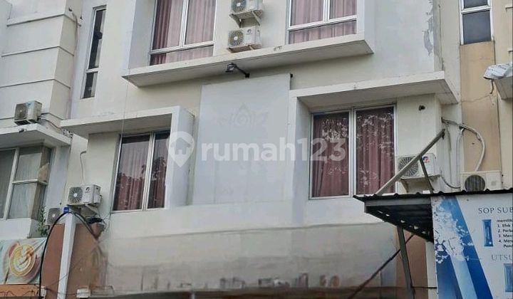 Cheap! 4-Storey Shop House for Rent in Bekasi, Taman Cemara Harapan Indah 1