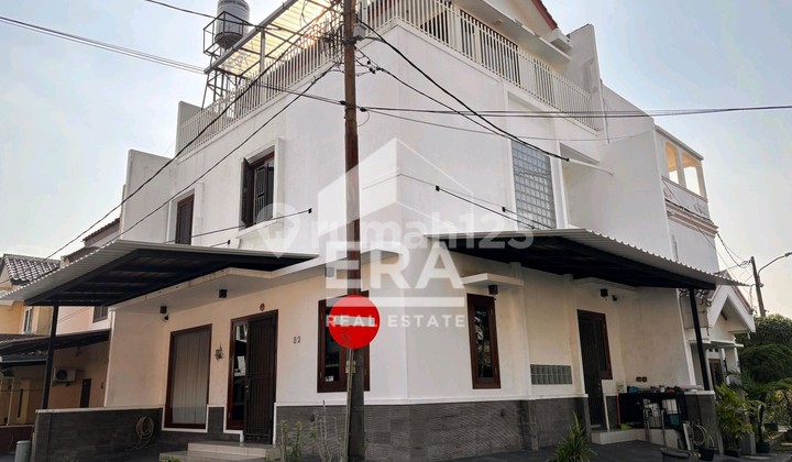 Dijual Cepat Rumah Bagus 3 Lantai Dalam Cluster Kelapa Gading