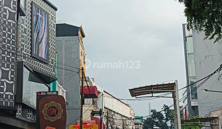 Ruko di Pasar Mayestik Kebayoran Baru 1