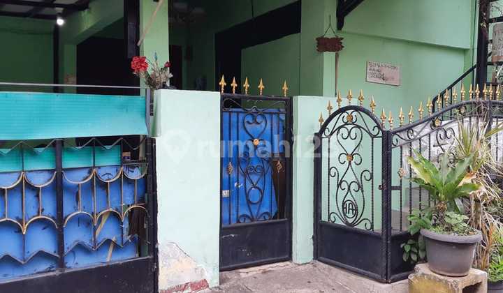 2-Story House with SHM in DKI Regional Government Complex, Pondok Kelapa 2