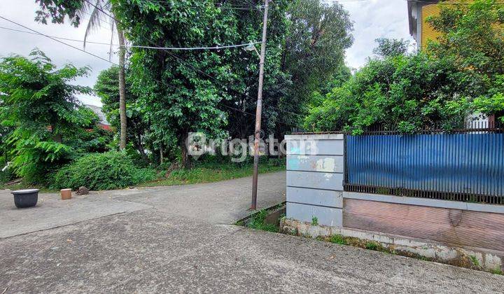 Rumah Hook 2 Lantai di komplek inkopol Jaka sampurna 2