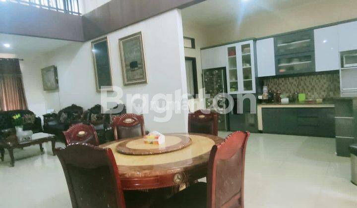RUMAH MEWAH DI KEMANG PRATAMA DI DALAM CLUSTER 2