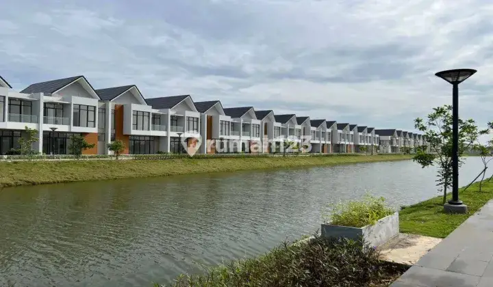 Kavling Residence Pantai Indah Kapuk 2 Simprug Village Posisi Hoek + View Danau 2