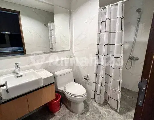 Apartement The Smith 1 BR Furnished Bagus 2