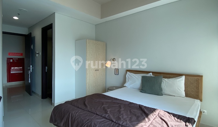 Puri Mansion Studio Type 26m2 Fully Furnished West Jakarta 1