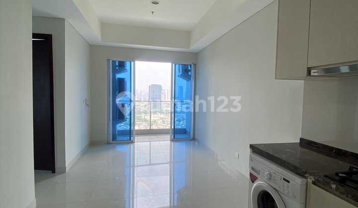 Puri Mansion Apartment Type 3br Size 68 m2 Semi Furnished West Jakarta