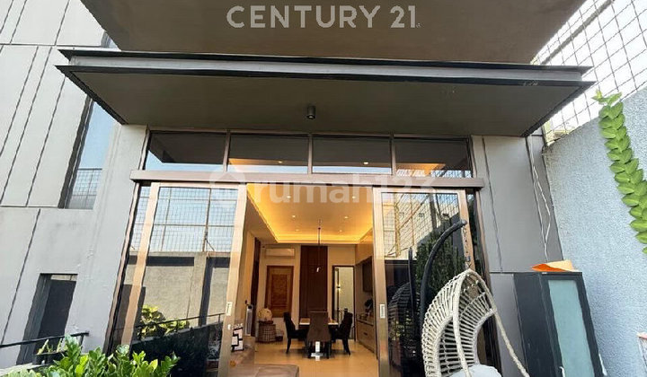 Rumah 3 Lantai Dalam Townhouse Hanya 3Km Ke Kemang Village 1