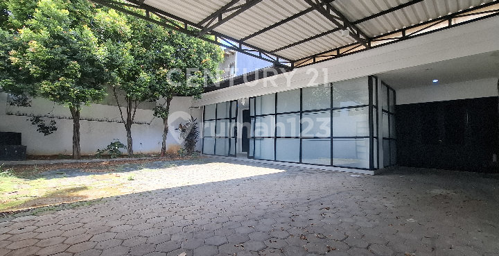 Rumah Tinggal Di Area Tenang Dan Premium Menteng Jakarta Selatan Rumah Tinggal Di Area Tenang Dan Premium Menteng Jakarta Selatan