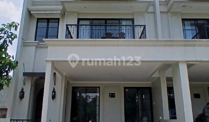 Brand New American Classic House in Strategic Jagakarsa Jakarta Location