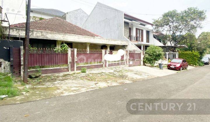 Lokasi Strategis & Rumah Tua Hitung Tanah 1