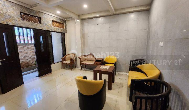 Minimalis 3 Lantai, Bisa Untuk Usaha 2