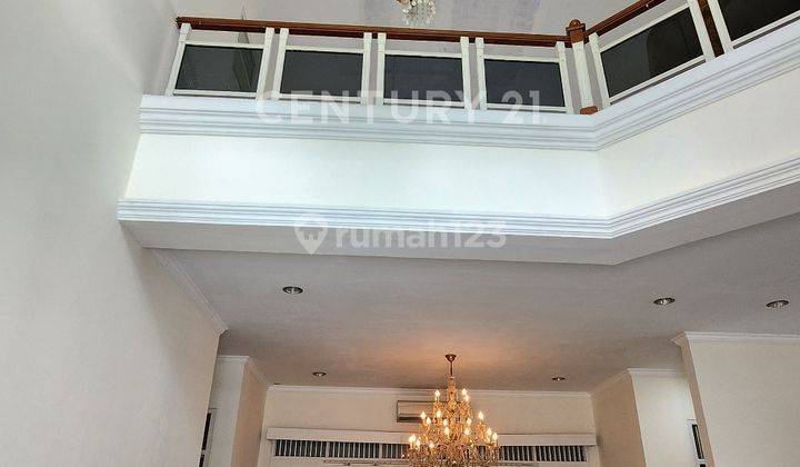 Baru Renovasi, Furnished, Strategis Di Kuningan  2