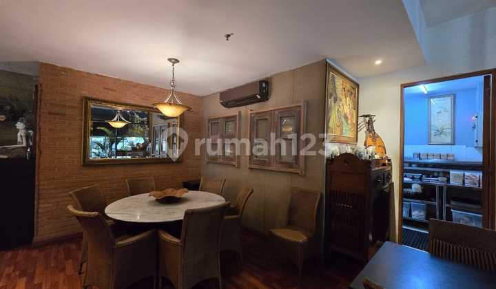 Investasi Bagus, Ruang Usaha Masih Berjalan Di Essence Apartment 