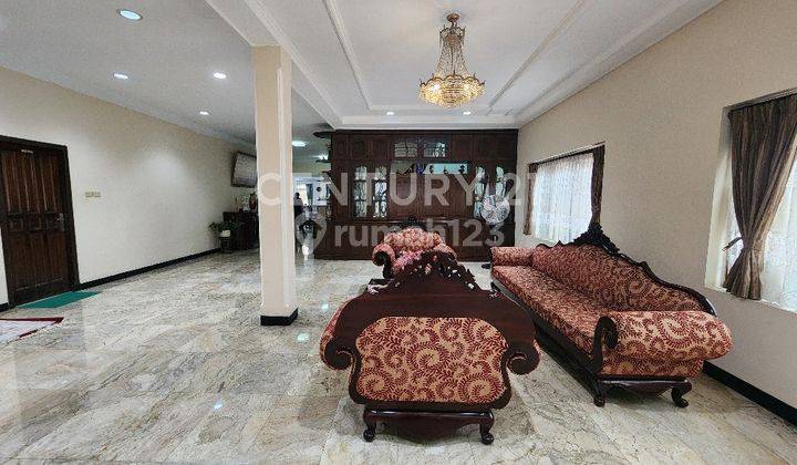 Rumah Siap Huni Dijual Di Menteng, Jakarta Pusat 2