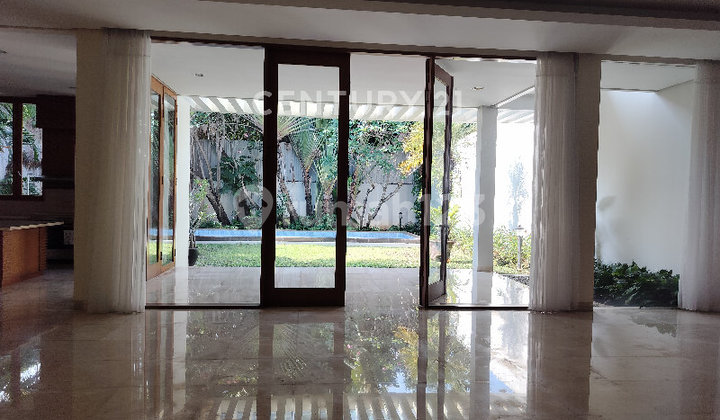 For Rent: A House in a Quiet and Comfortable Location in South Jakarta 2