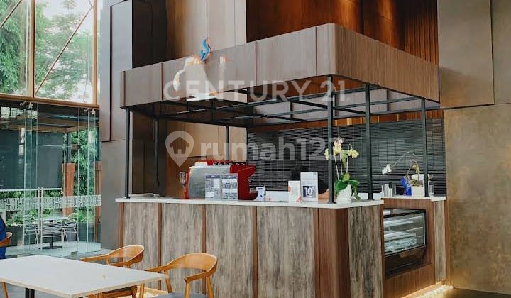 Office Space in the Golden Triangle Office Building, Gatot Subroto