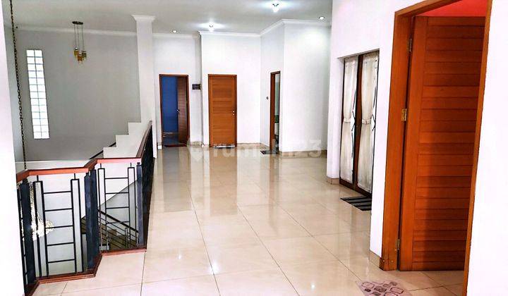  Jarang Ada Bisa  Rumah / Kantor Strategis Di Senayan, Siap Huni  2