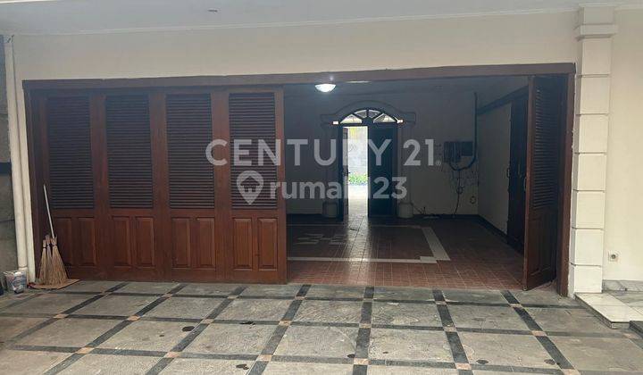 Harga Terbaik, Rumah Siap Huni Dengan Taman Depan Dan Belakang 2